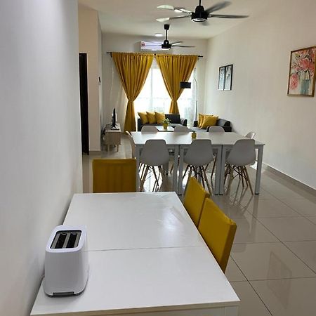 Zima Homestay@Kajang2 Zewnętrze zdjęcie